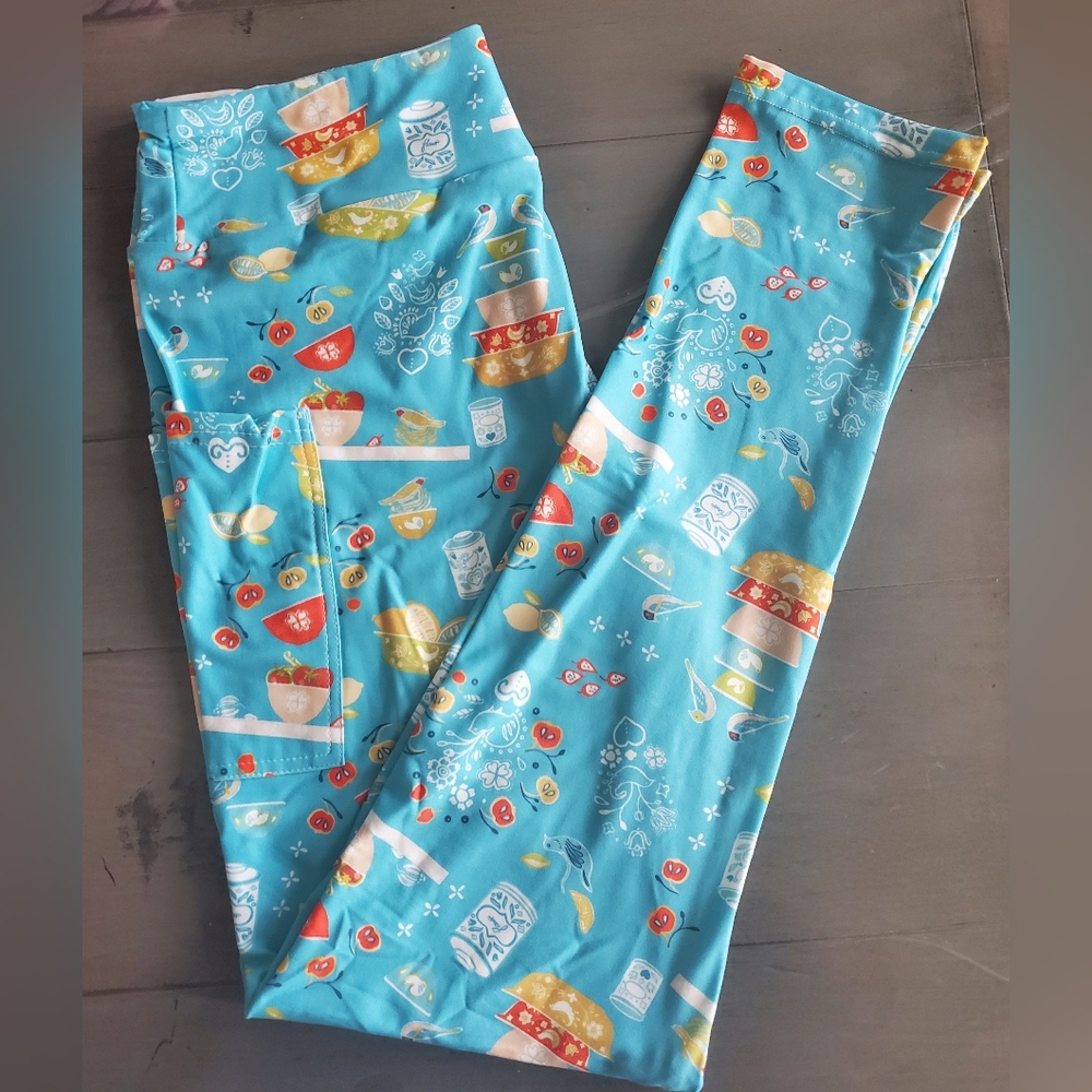 Comfy In The Kitchen Leggings With Pockets